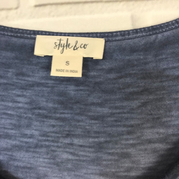 Style & Co Top Shirt Embroidered Scoop Neck Peplum - Picture 3 of 4